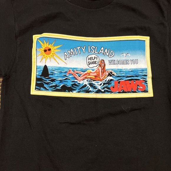 Rock Rebel Graphic T-Shirt Men's S Black Jaws Amity Island Universal Studios New - Picture 3 of 6